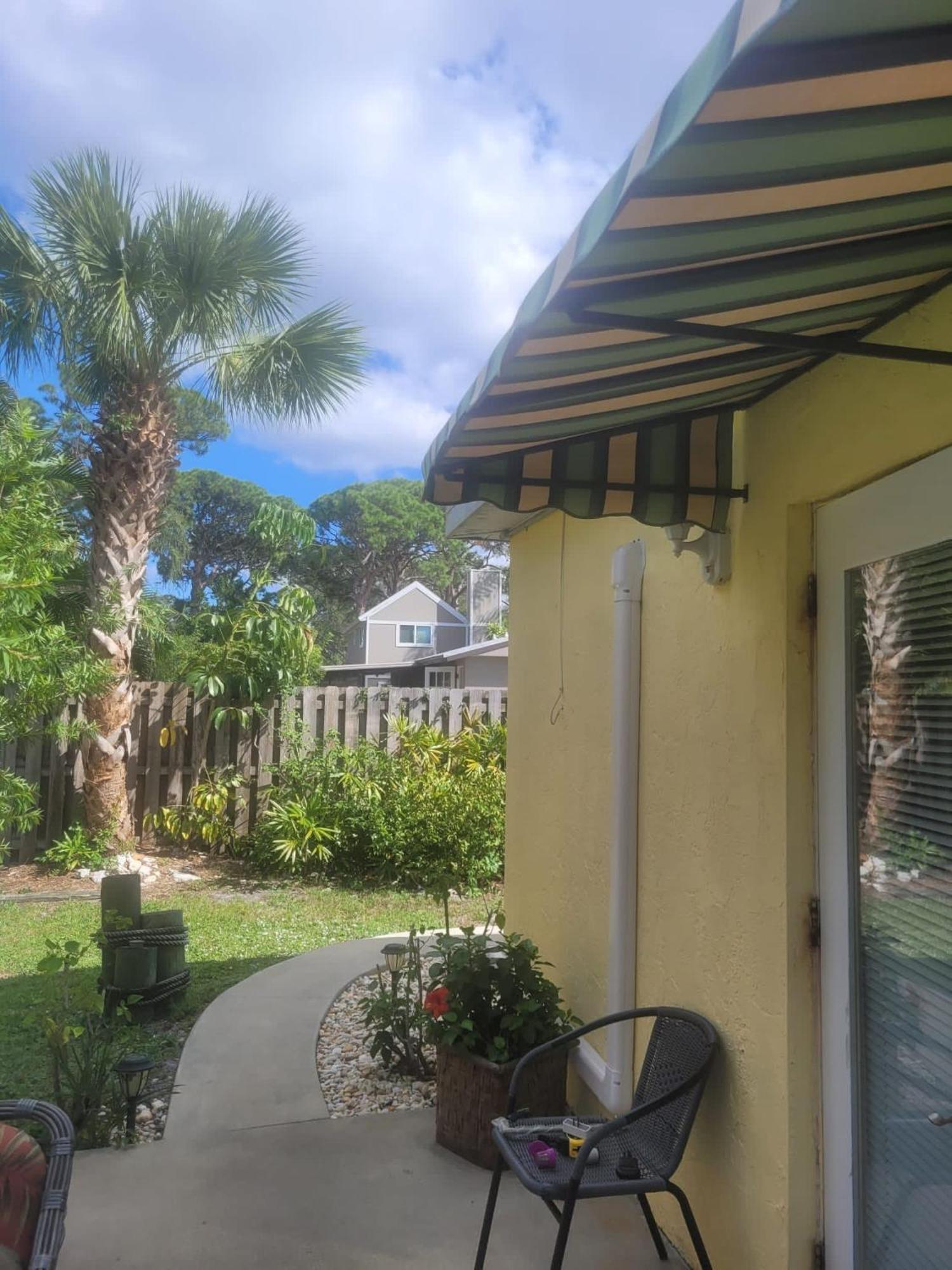 ~ Cozy In-Law Apartment Close To Siesta Key ~ Sarasota Exterior photo